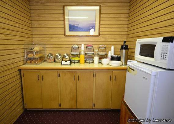 Rodeway Inn Laramie - photo 14