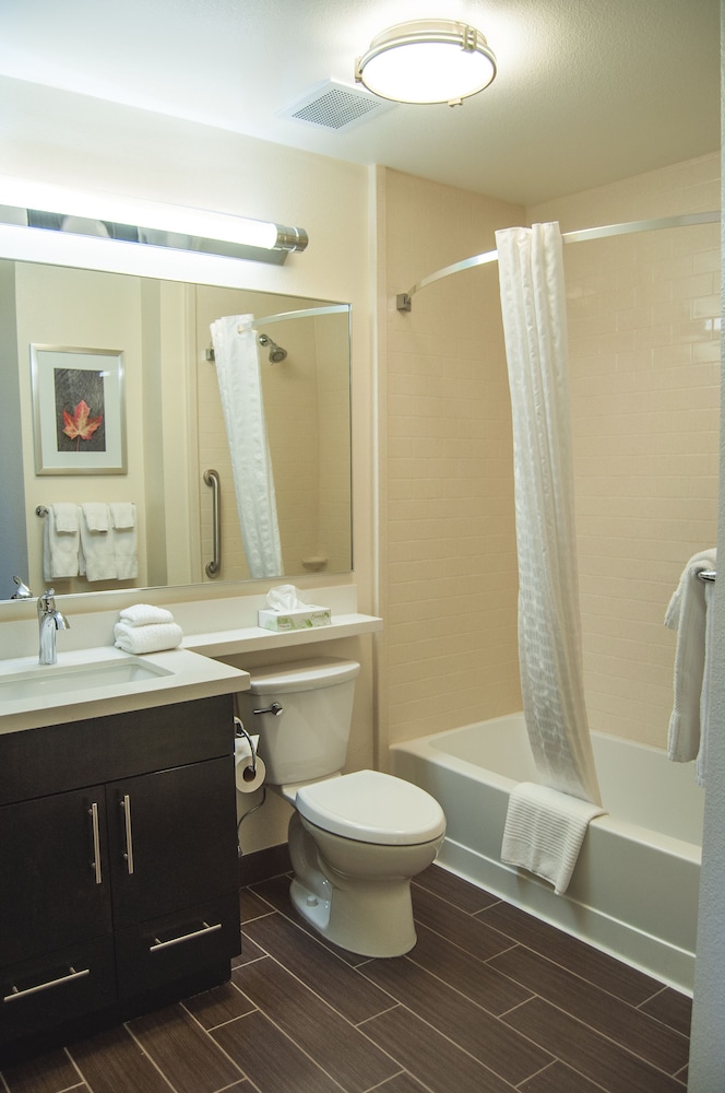 Candlewood Suites Fort Collins by IHG - photo 24