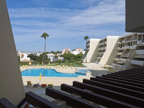 Apartamento T2 Palmeira Galé Praia da Galé — 4-Star Luxury Hotel in Guia, Portugal