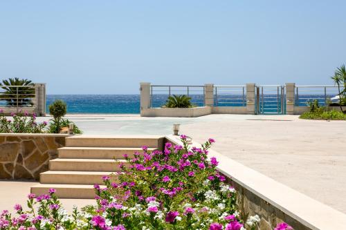 Kalypso Apartment Ierapetra — 4-Star Luxury Hotel in Ierapetra, Greece