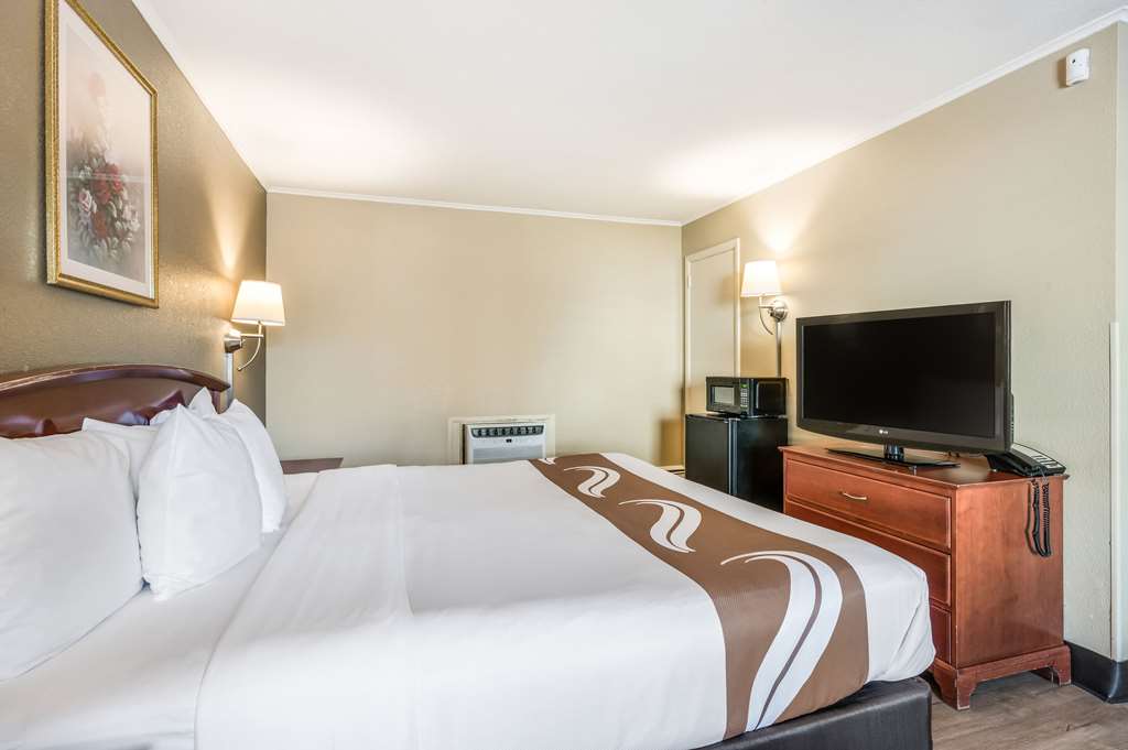 Rodeway Inn Poughkeepsie - photo 15