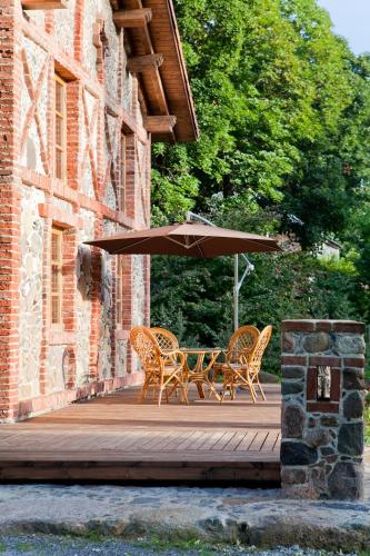 Linnumaja Guesthouse — 4-Star Luxury Hotel in Kilingi-Nomme, Estonia
