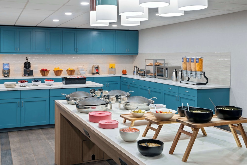Homewood Suites by Hilton Buffalo Airport - photo 33