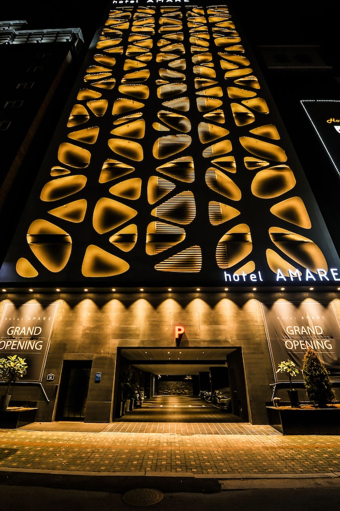 Hotel Amare - carbon neutral hotel in Suwon