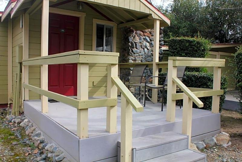 Wonder Valley Ranch Resort - photo 17