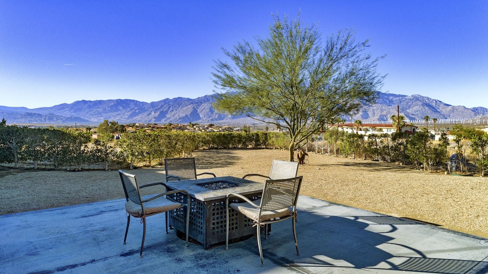 Desert Hot Springs Inn - photo 101