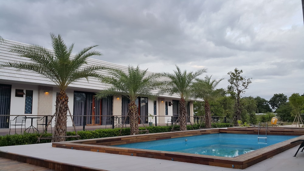 Ingaun Resort - last minute hotel in Lao Khwan