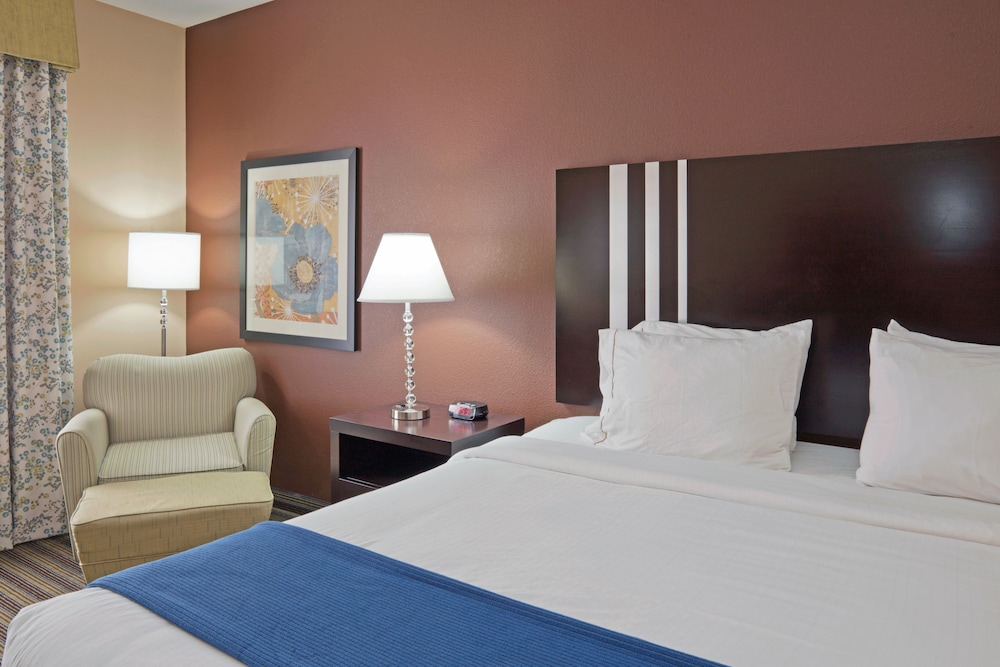 Holiday Inn Express Columbia by IHG - photo 12