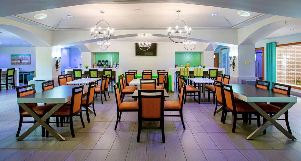Best Western Plus Orlando Lake Buena Vista South Inn & Suites - photo 5