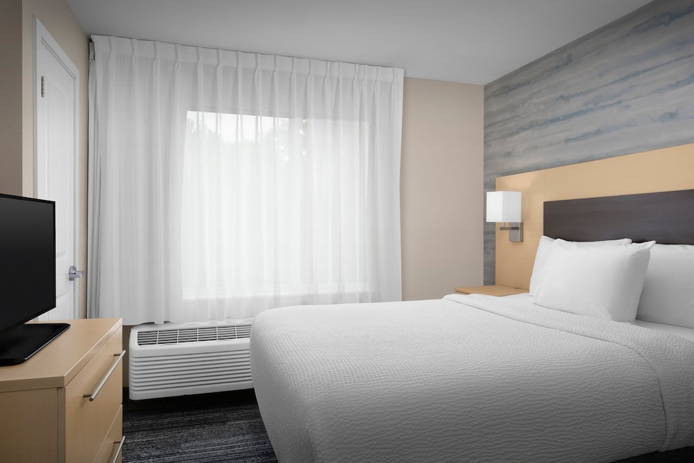 TownePlace Suites by Marriott Goldsboro - photo 10
