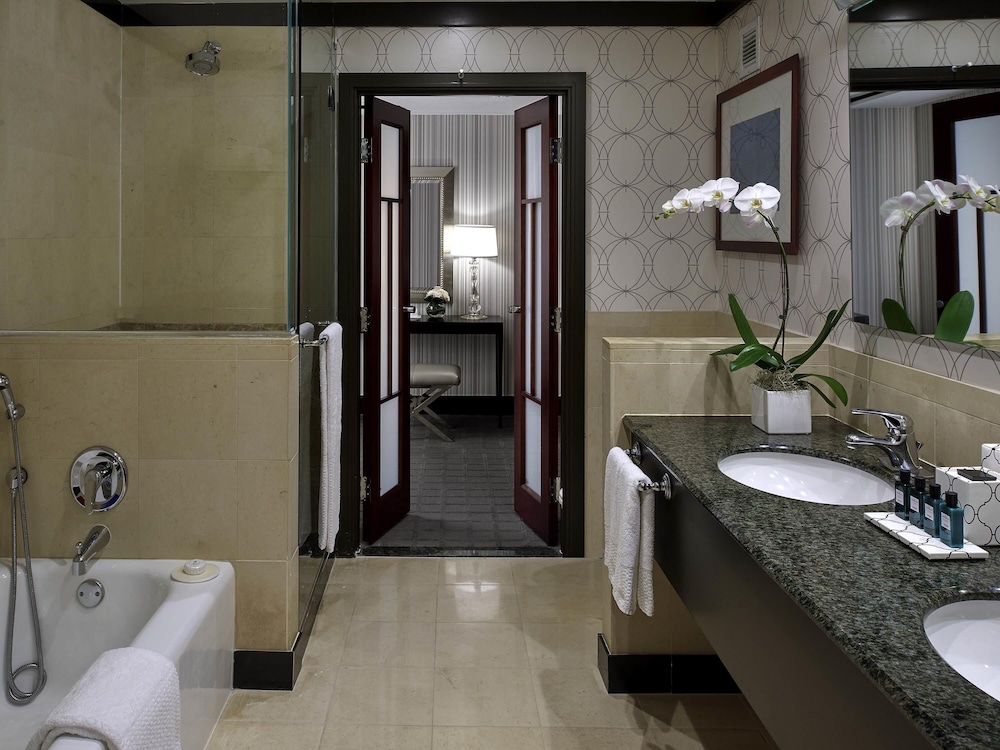 Sofitel Philadelphia at Rittenhouse Square - photo 44