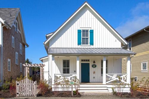 Field Day by Seabrook Hospitality in Huntington Beach, United States