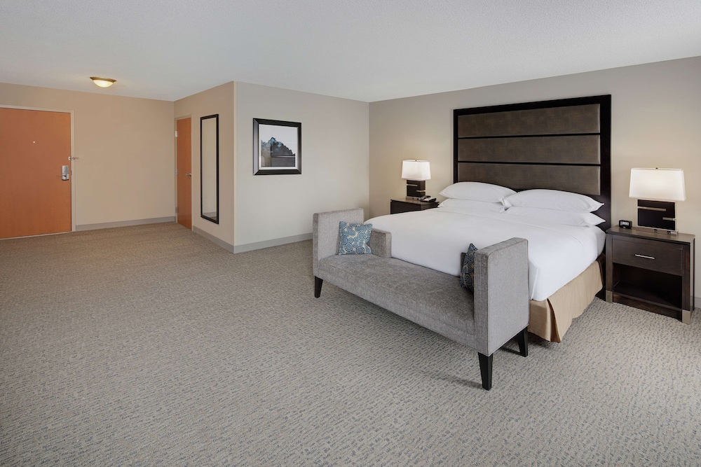 DoubleTree by Hilton Richmond Airport - photo 12
