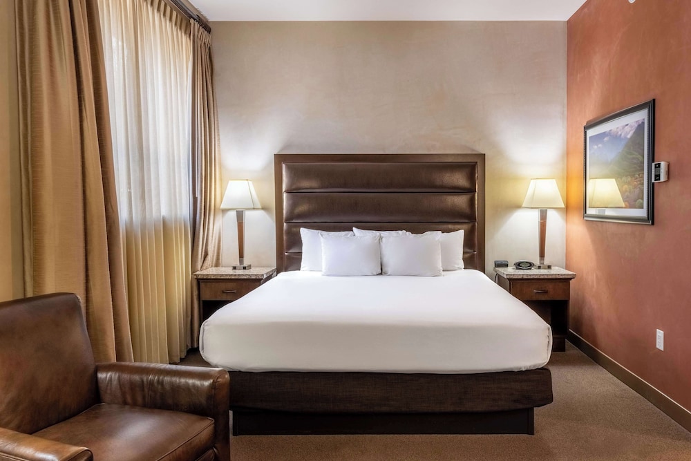 Drury Plaza Hotel in Santa Fe - photo 30