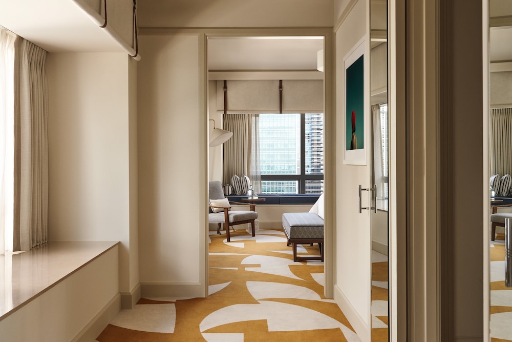 Four Seasons Hotel Miami - photo 8