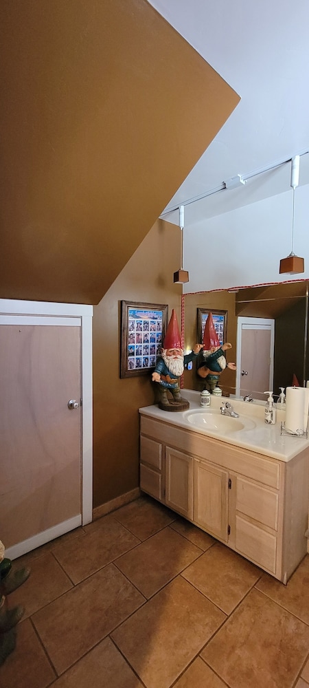 Hot Springs Inn - photo 9
