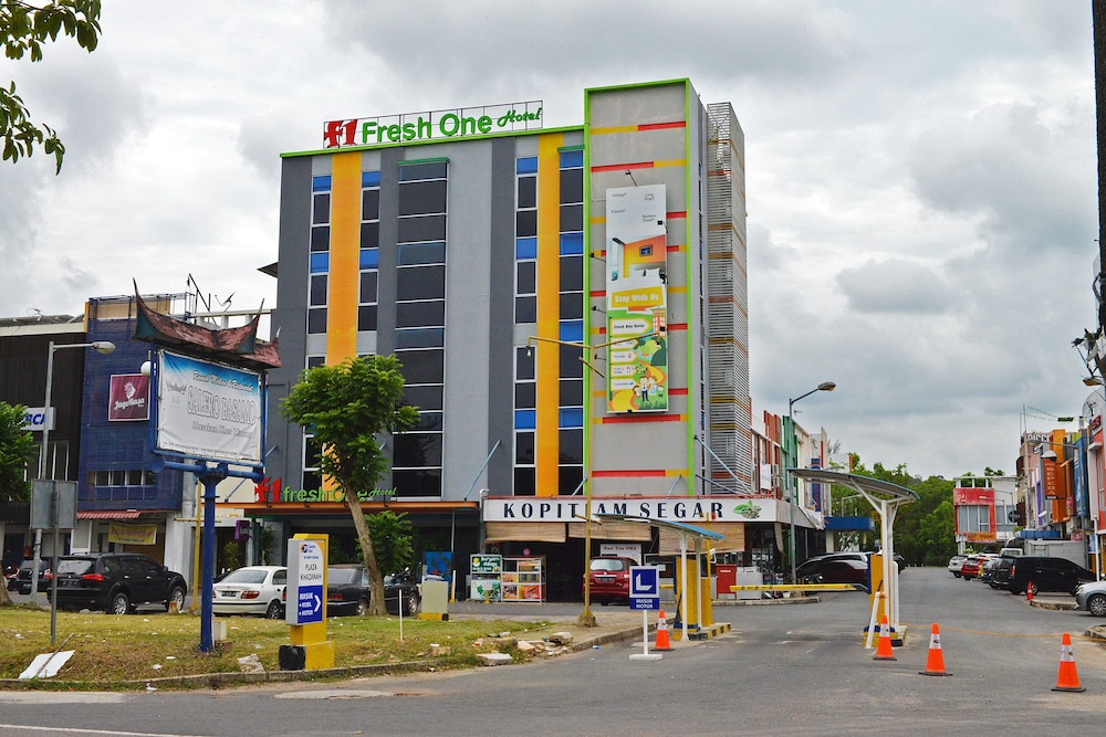 Hotel Fresh One - last minute hotel in Batam