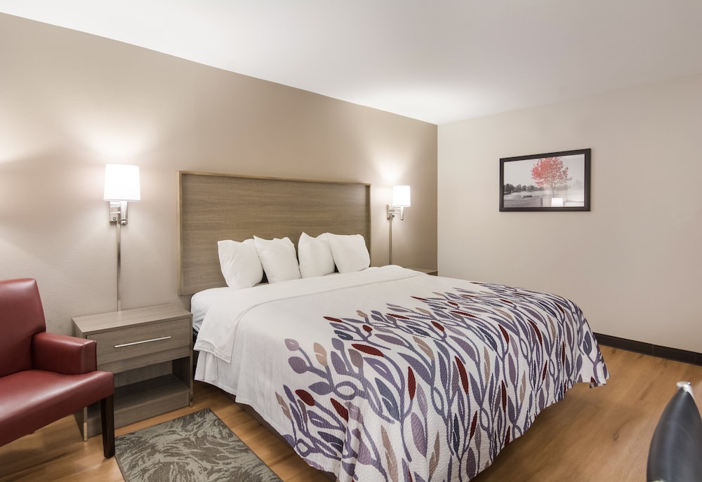 Red Roof Inn Chester - photo 15