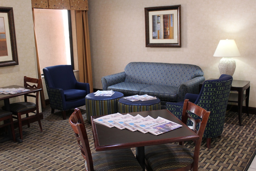 Holiday Inn Express Kansas City Liberty by IHG - photo 66