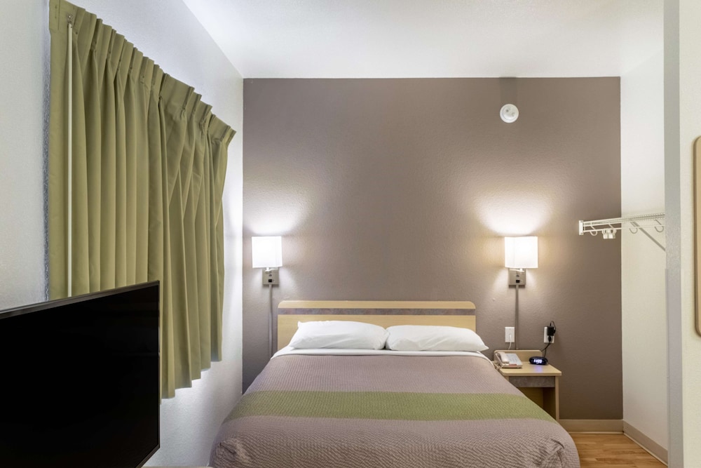 Studio 6 Fishers IN Indianapolis - photo 3