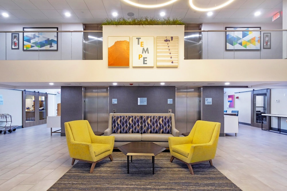 Holiday Inn Express & Suites Phoenix Tempe by IHG — hotel in Tempe
