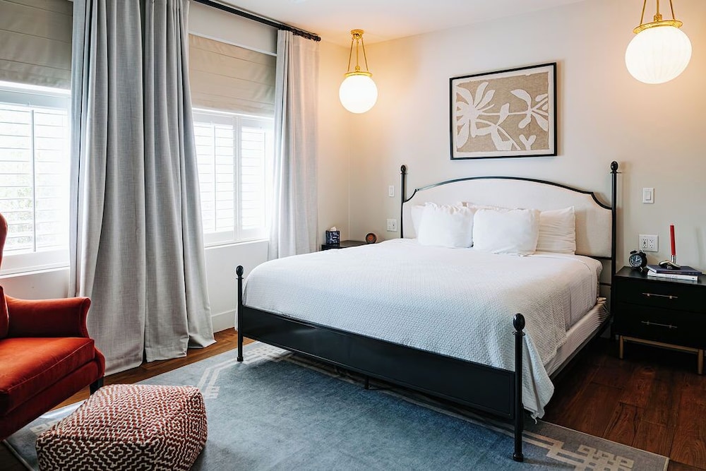 Bespoke Inn Scottsdale — 4-Star Luxury Hotel in Scottsdale, United States