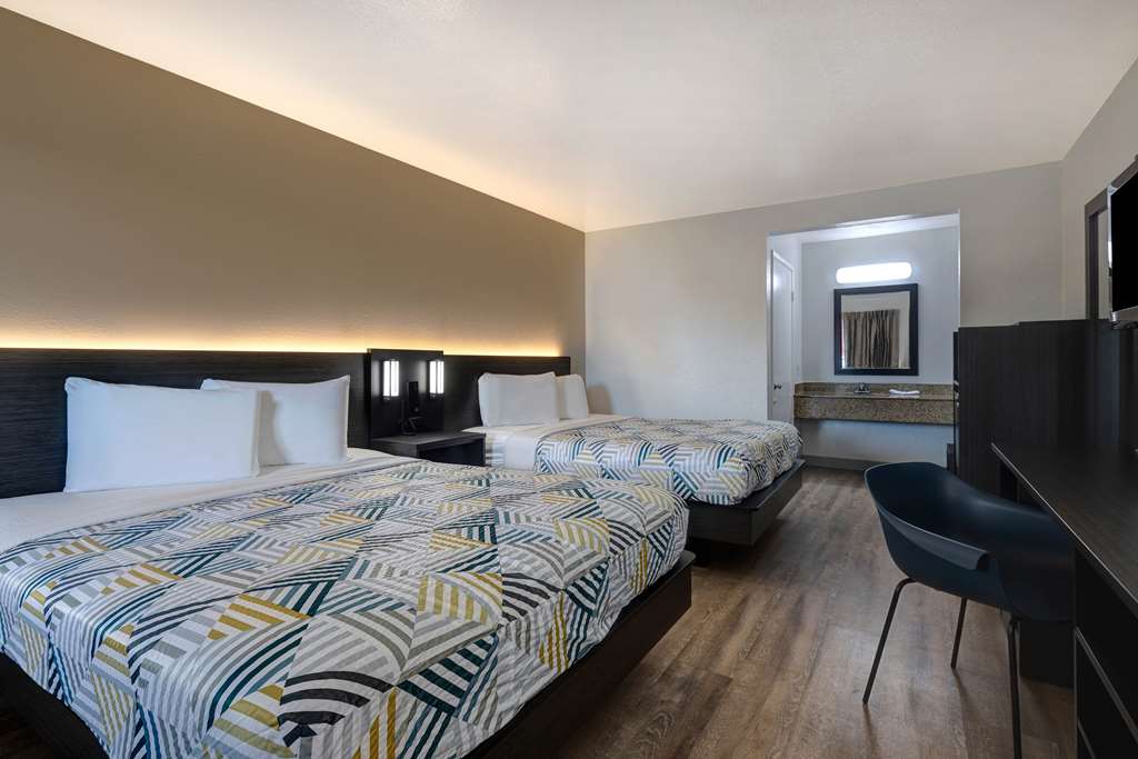 Motel 6 Buttonwillow CA Central - photo 14