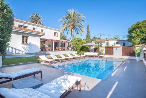 Scandinavian Design Villa — 4-Star Luxury Hotel in Marbella, Spain
