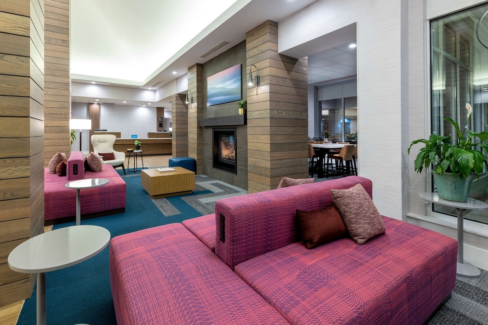 Hilton Garden Inn Albuquerque Journal Center - photo 6