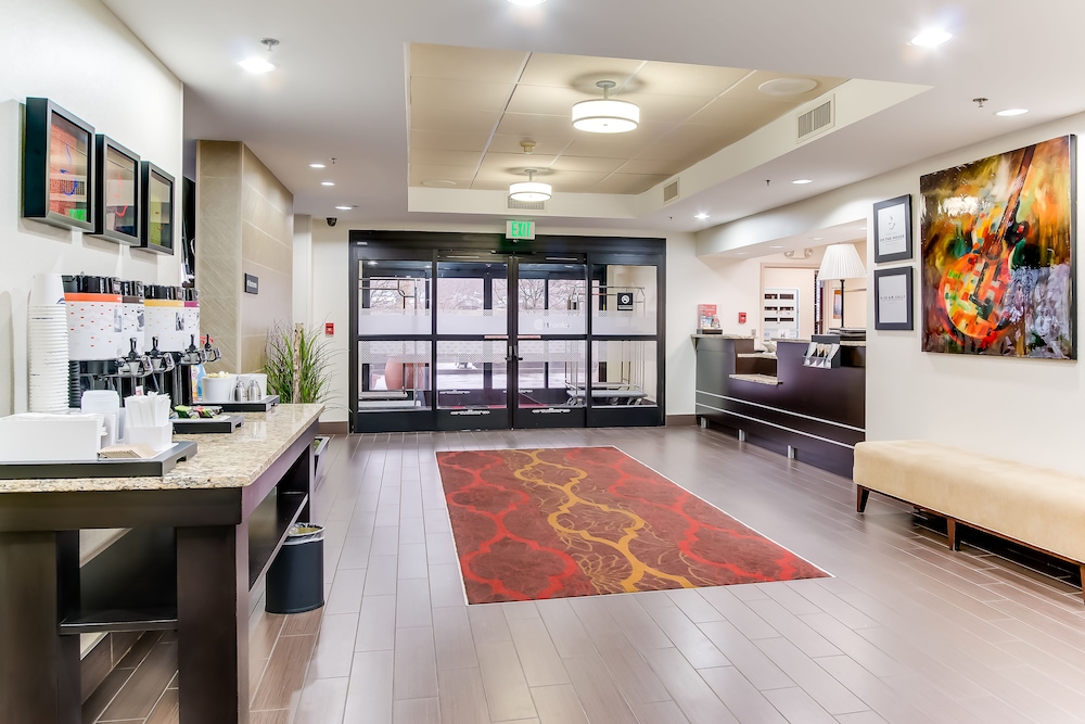 Hampton Inn Dickson - photo 48