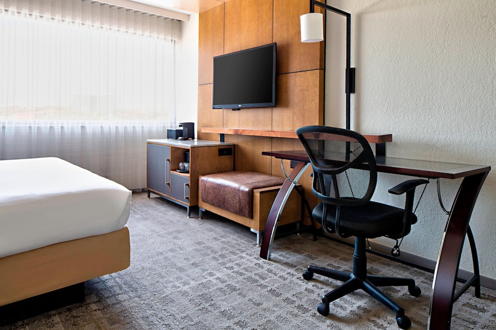 San Antonio Marriott Northwest Medical Center - photo 7