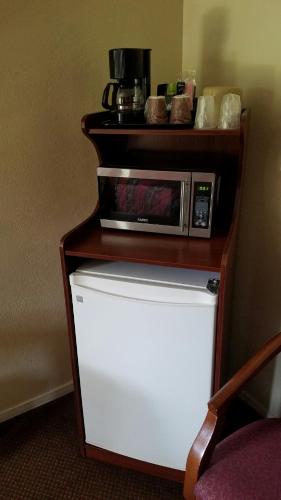 Victory Motel Inn - photo 15