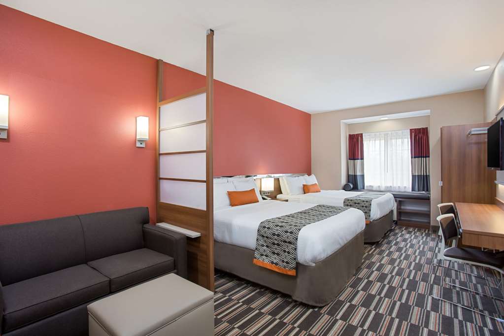 Microtel Inn & Suites by Wyndham Walterboro - photo 14