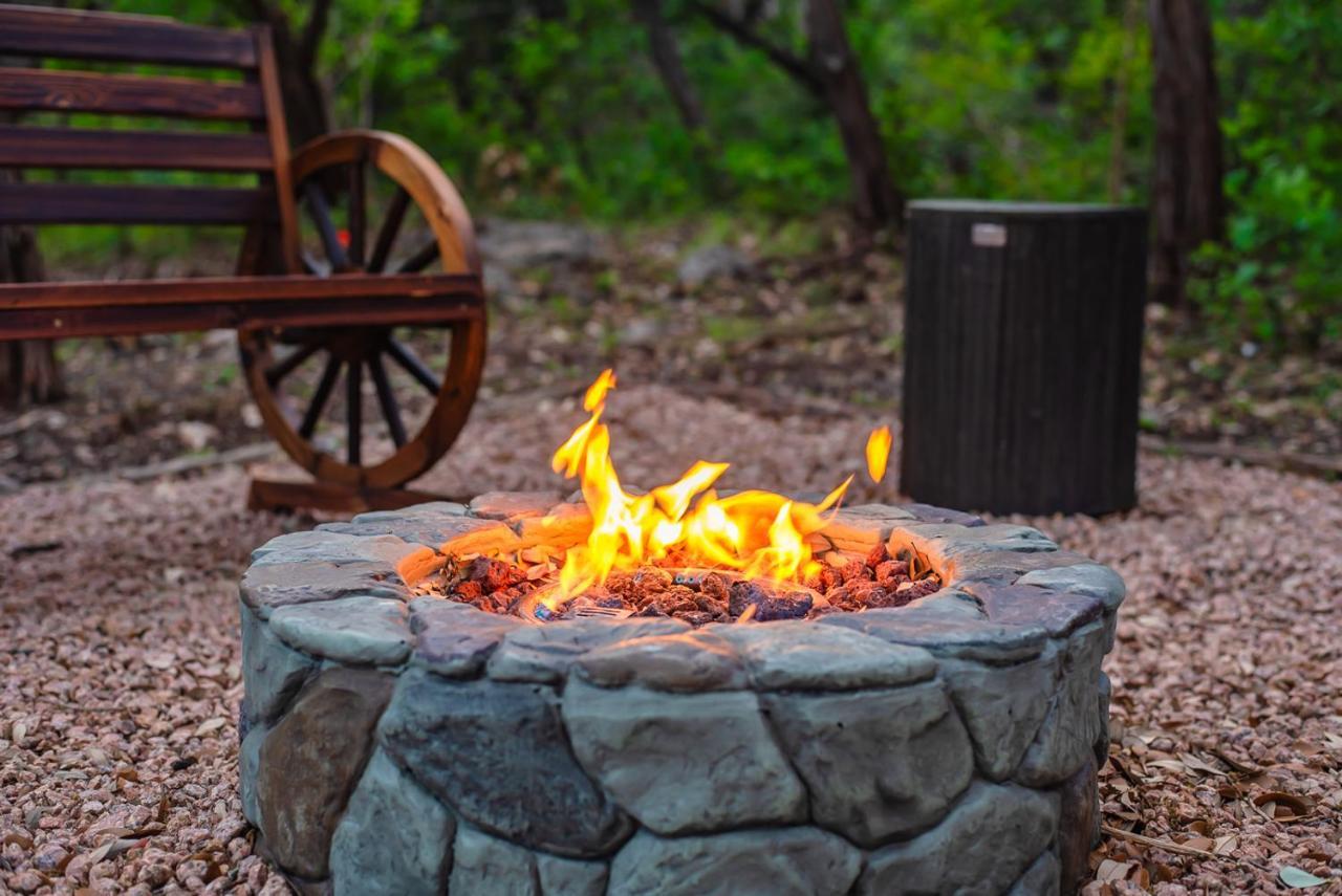 Breathtaking Roof Pool views Gameroom Firepit in San Antonio, United States