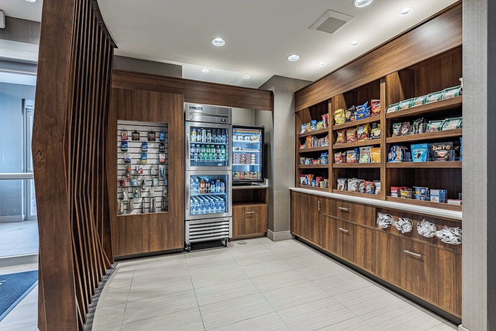 SpringHill Suites by Marriott Fort Wayne North - photo 14