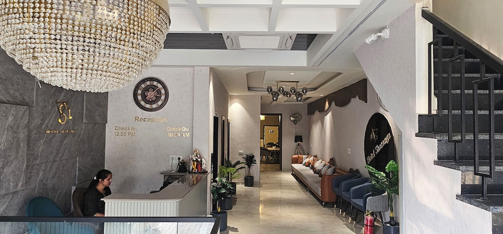 Hotel Sharanga in Hisar, India