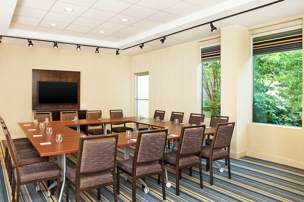 Aloft Arundel Mills BWI Airport - photo 33