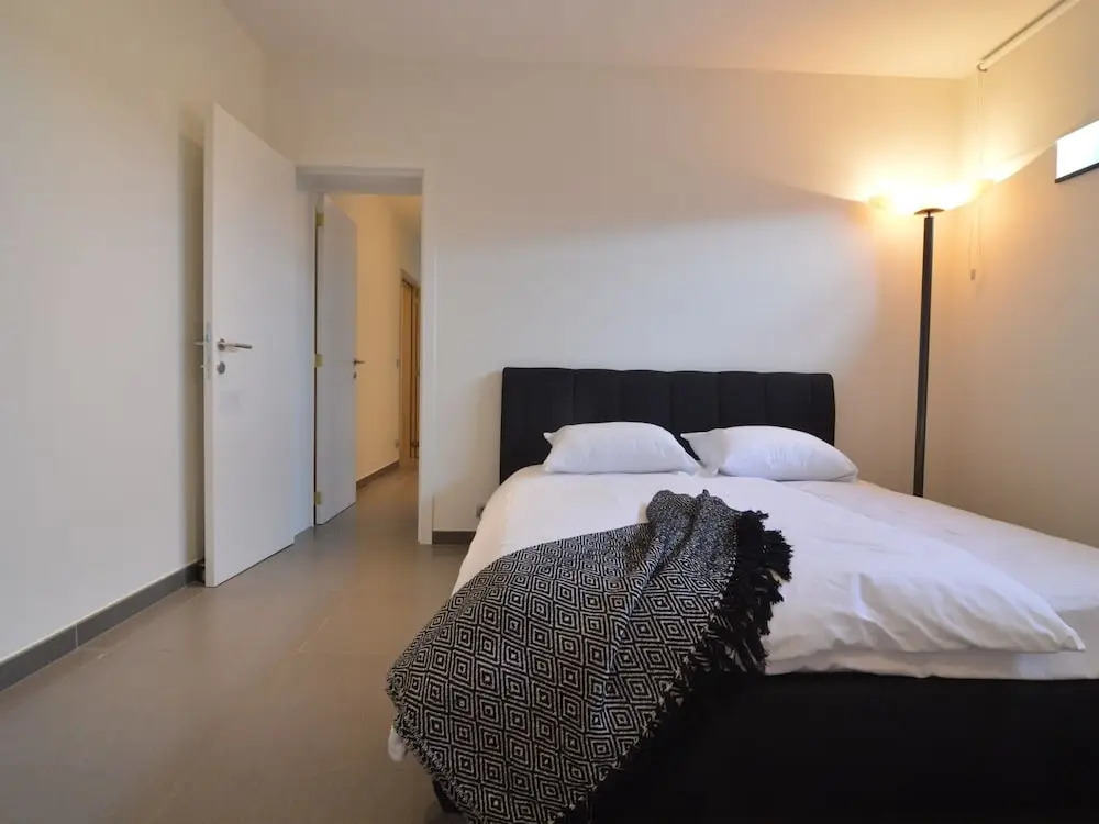 Modern Holiday Home in Zottegem with Hot Tub — 4-Star Luxury Hotel in Zottegem, Belgium