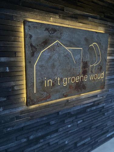 In T Groene Woud — Peer