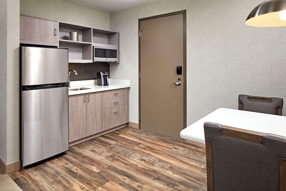 Anaheim Resort Suites - photo 20