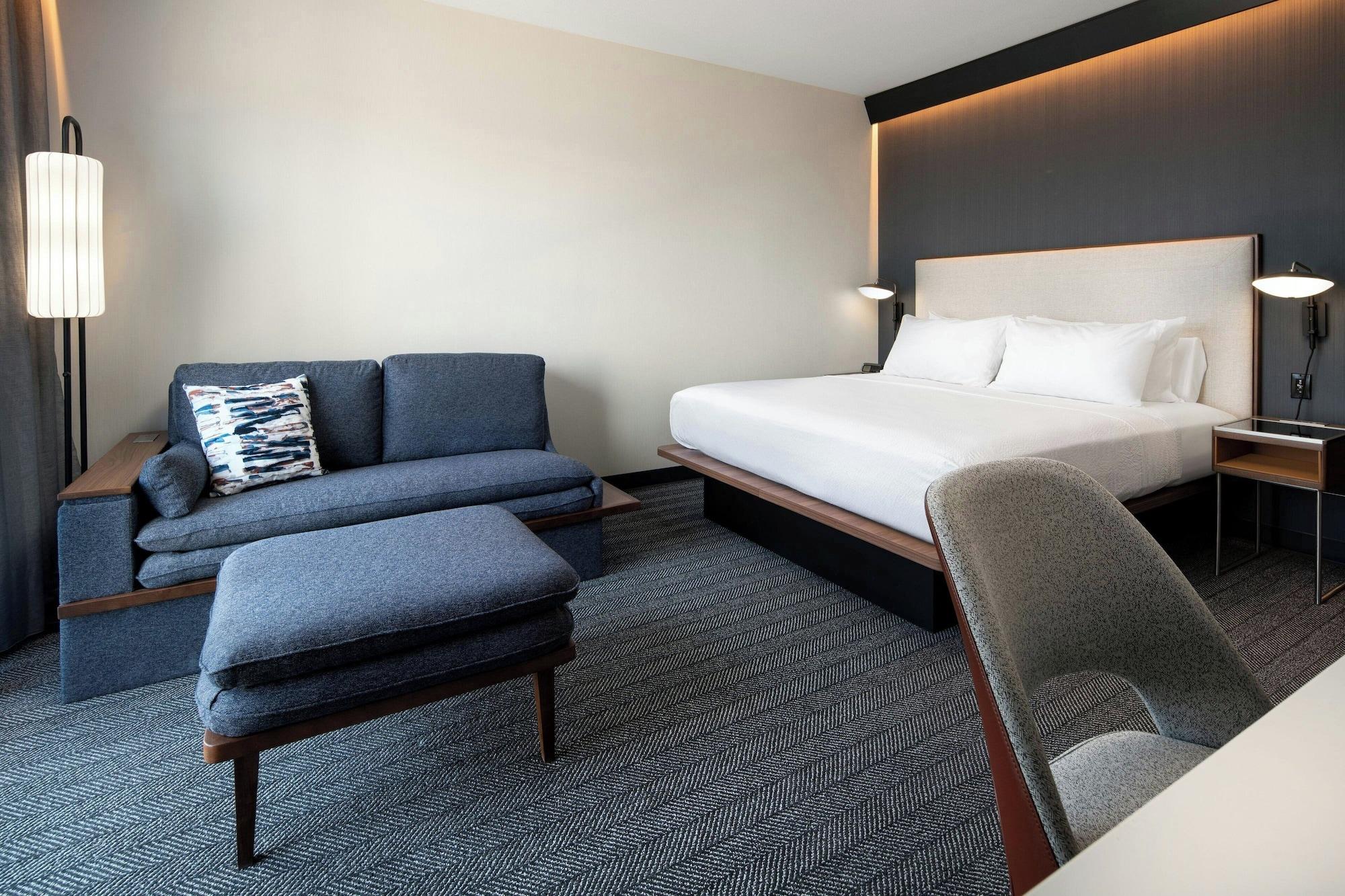 Courtyard by Marriott Fresno Clovis - photo 6