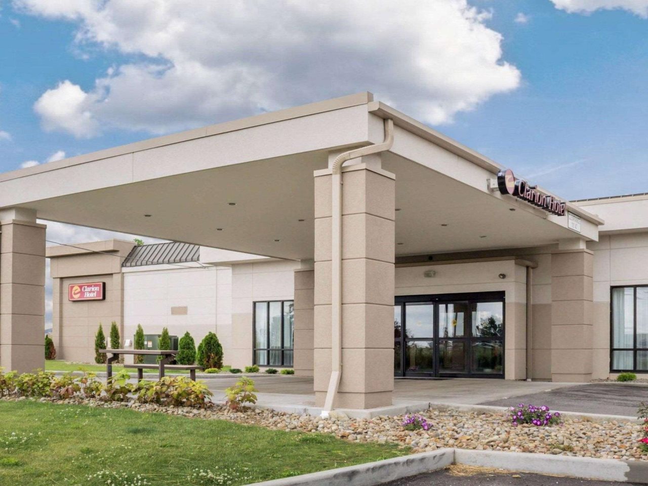 Clarion Hotel Beachwood Cleveland — Beachwood