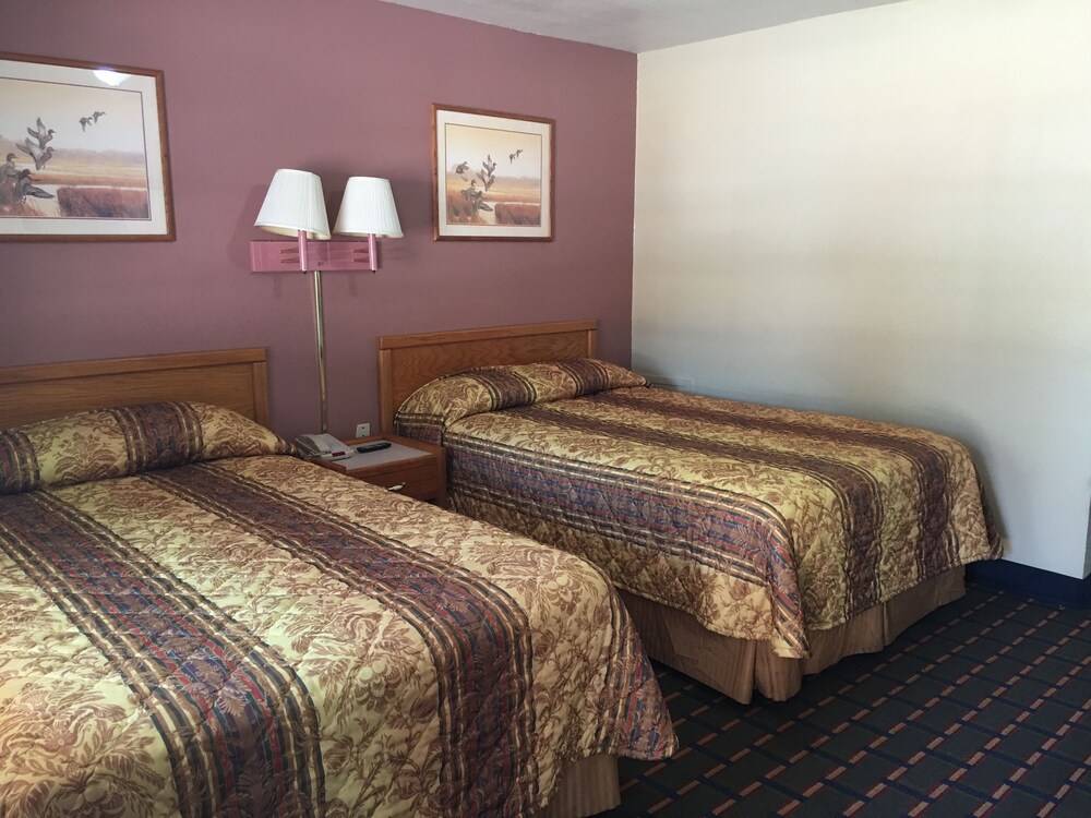 Best Value Inn Motel Sandusky - photo 16