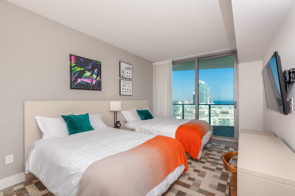 Private Ocean Condos Hyde Beach Resort - photo 16