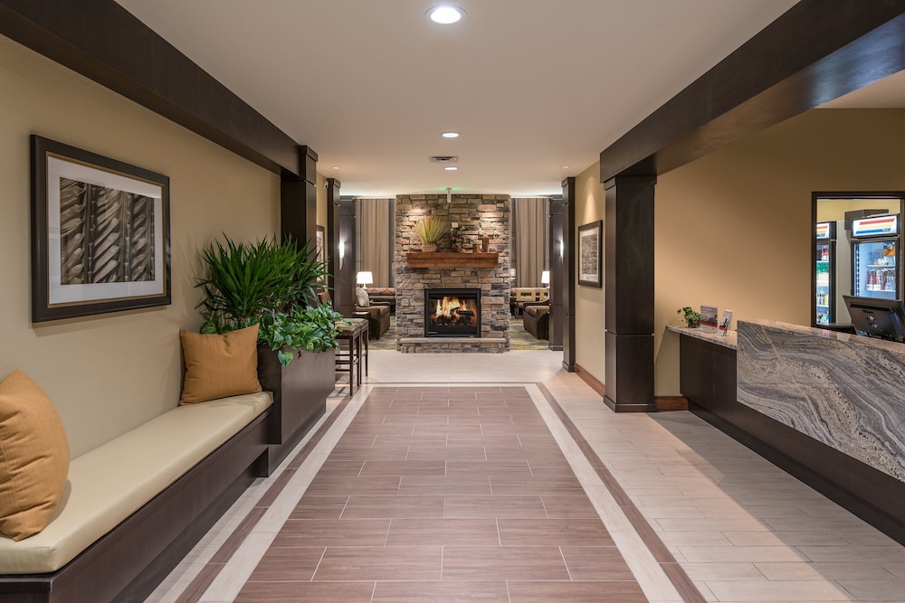 Staybridge Suites Eau Claire Altoona by IHG - photo 59