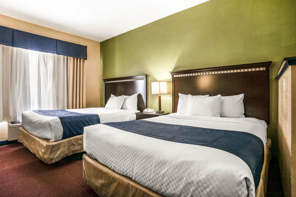 Rodeway Inn & Suites East I 44 - photo 21