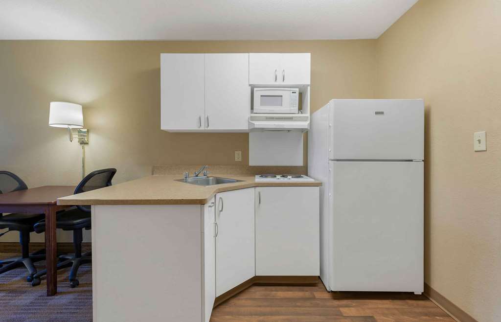 Extended Stay America Select Suites Hartford Manchester - photo 23