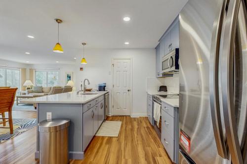 Sea Colony five3066 Lakeshore Ct — Bethany Beach — photo 5