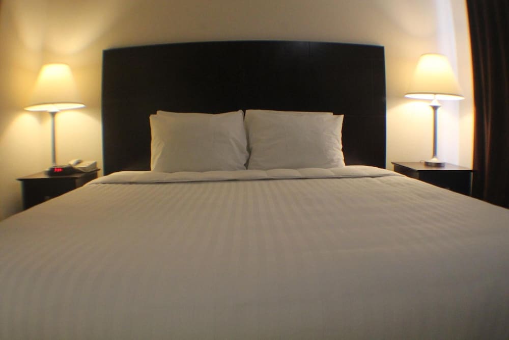 Greystone Inn and Suites - photo 10