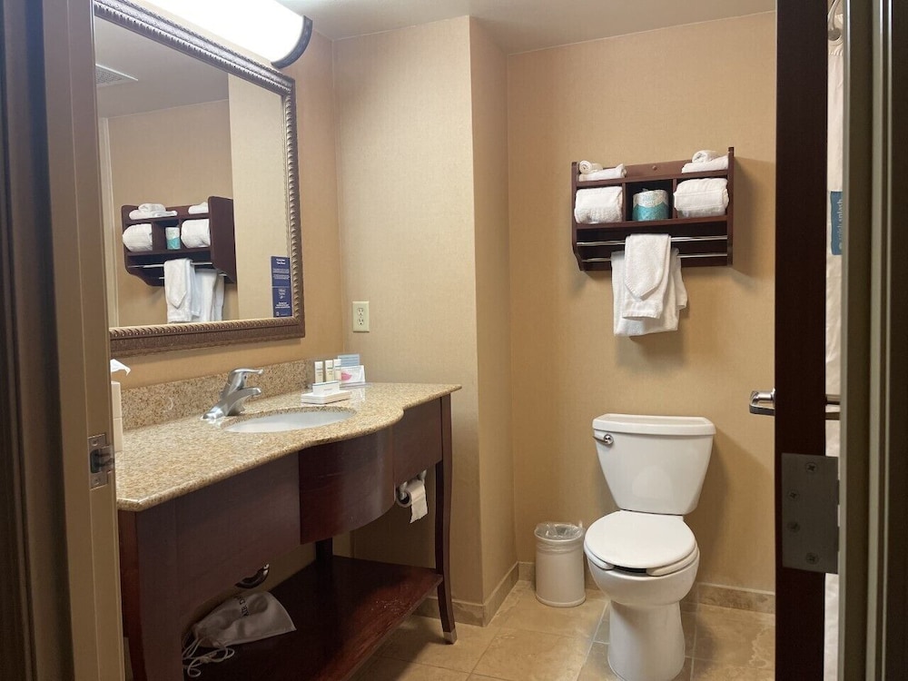 Hampton Inn Rawlins - photo 62